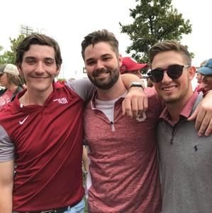 Meet your Posher, Devin